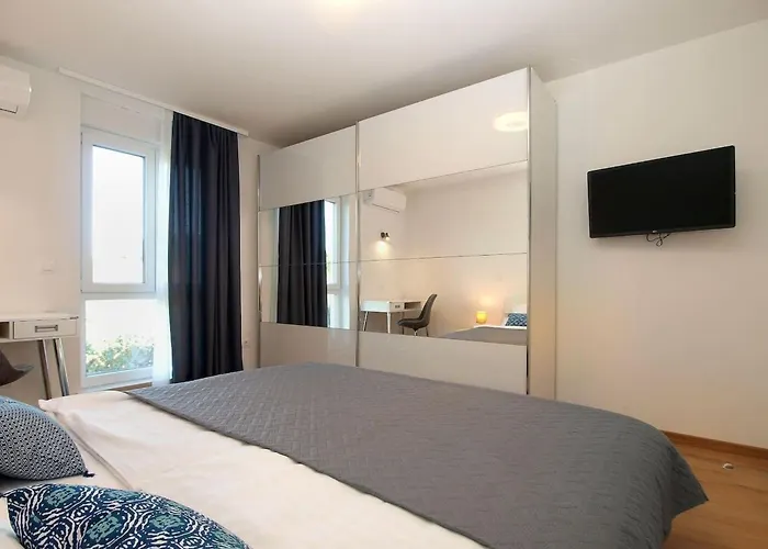 Feriehus Ferienvilla Mit Privatem Pool By Interhome *