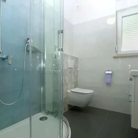 Ferienvilla Mit Privatem Pool By Interhome * Pola